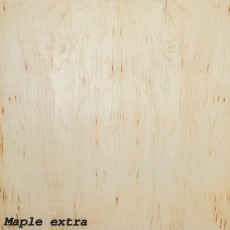 Maple extra (varnished)